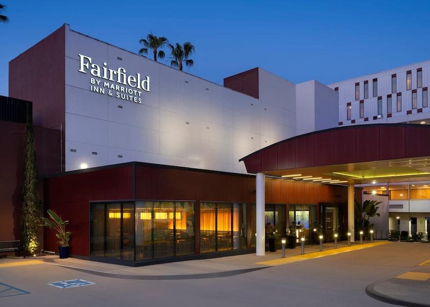 California El Segundo Exterior
