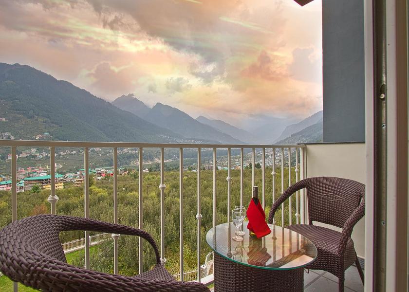 Himachal Pradesh Manali Hotel View