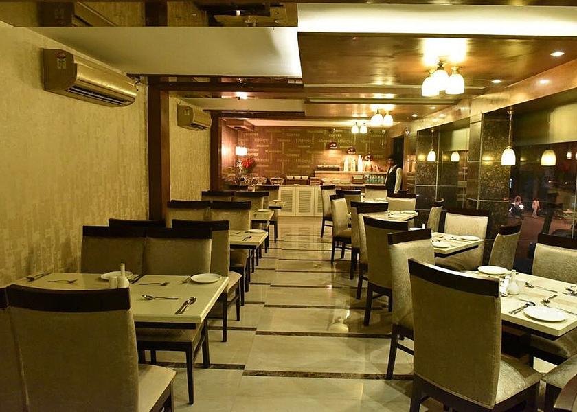 Uttar Pradesh Prayagraj Food & Dining