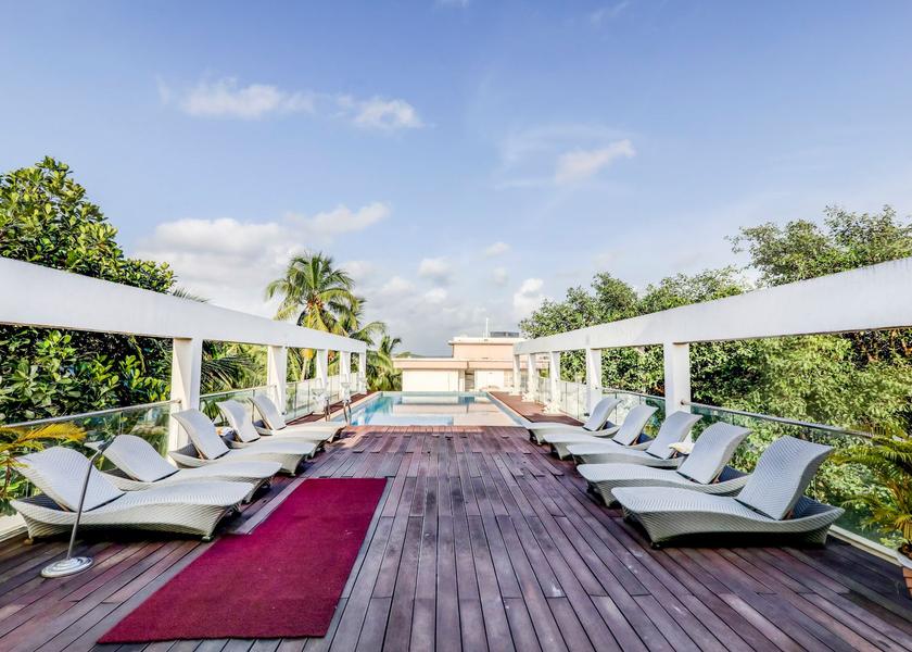 Goa Candolim Pool