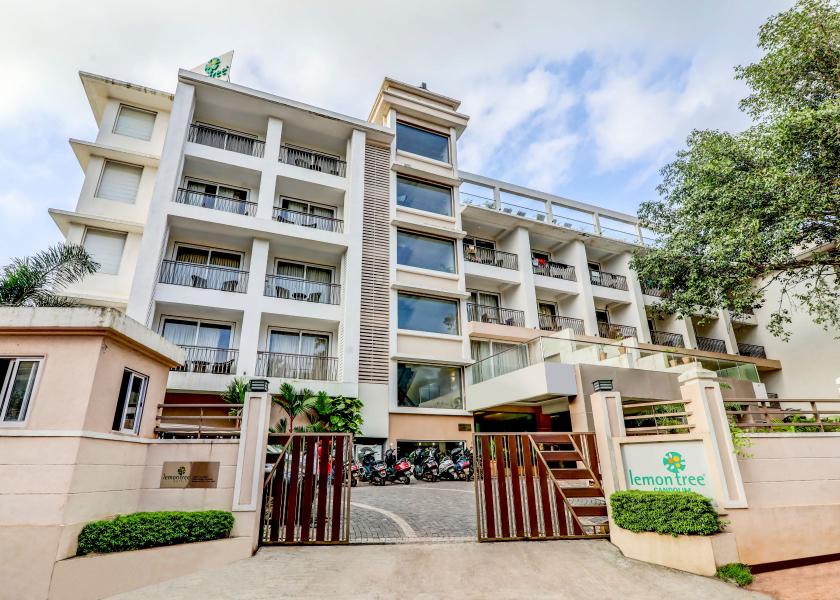 Goa Candolim Hotel Exterior