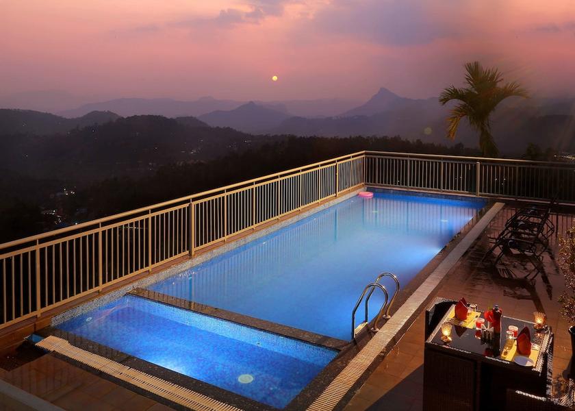 Kerala Munnar Rooftop pool