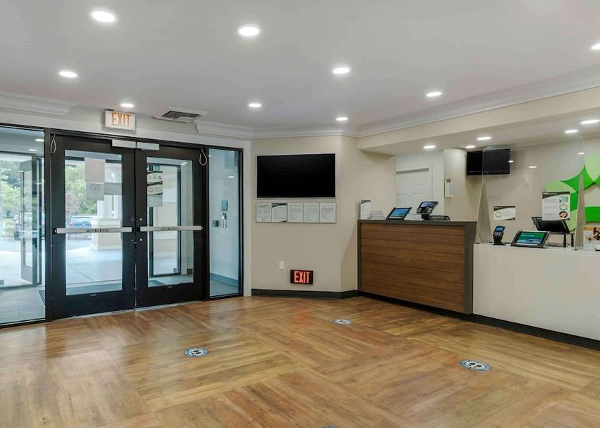 California Fremont Lobby