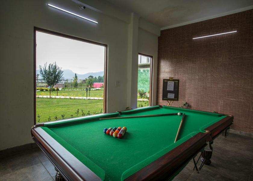 Himachal Pradesh Chail Recreation