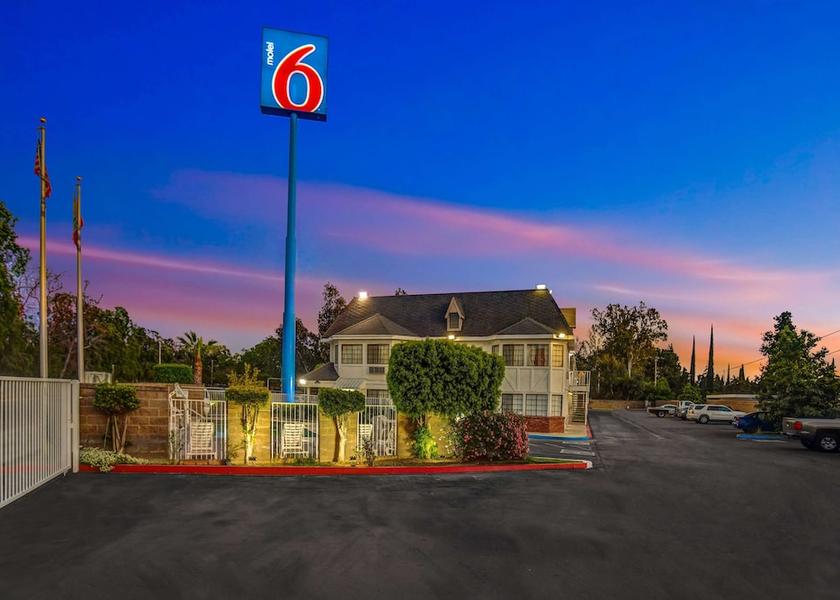 California Fresno Exterior Detail