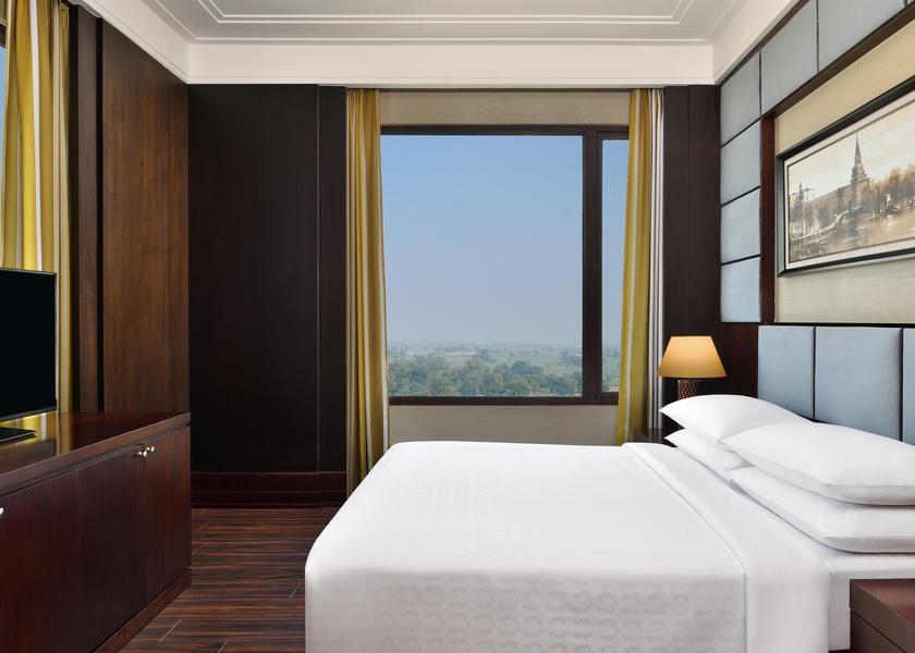 Madhya Pradesh Indore Royal Suite, One King Bed