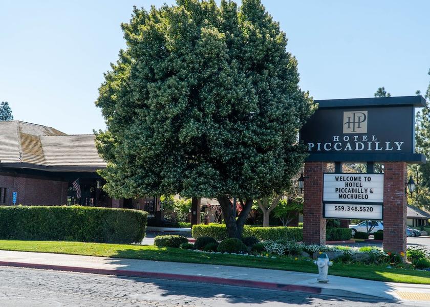 California Fresno Exterior Detail