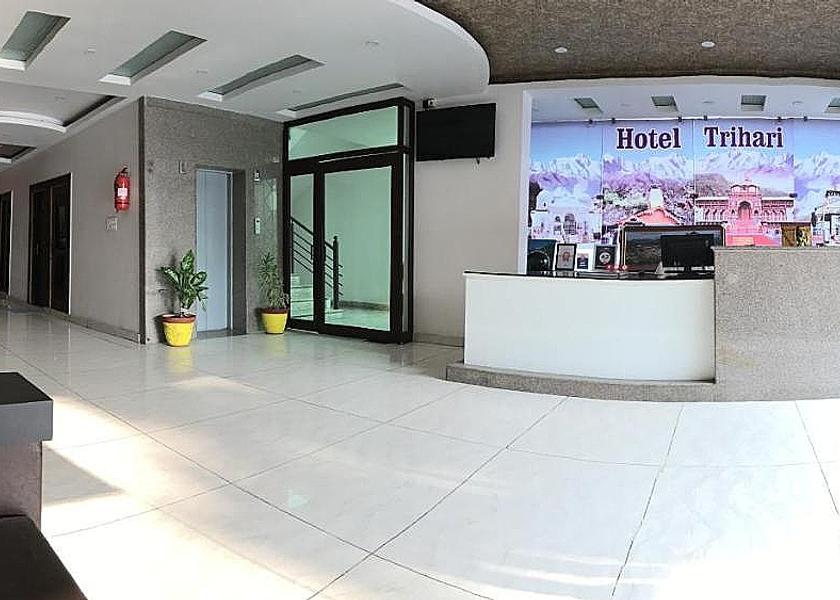 Uttarakhand Rishikesh Public Areas