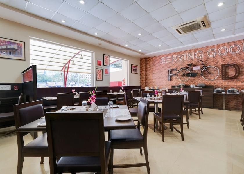 Gujarat Vadodara Restaurant