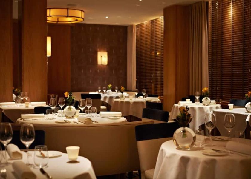 Gujarat Vadodara Restaurant View