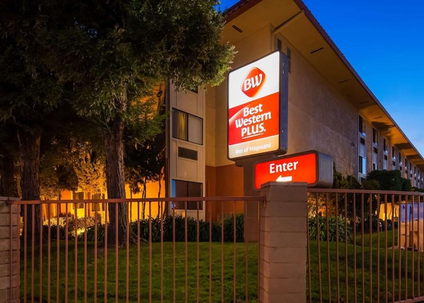 California Hayward Primary image