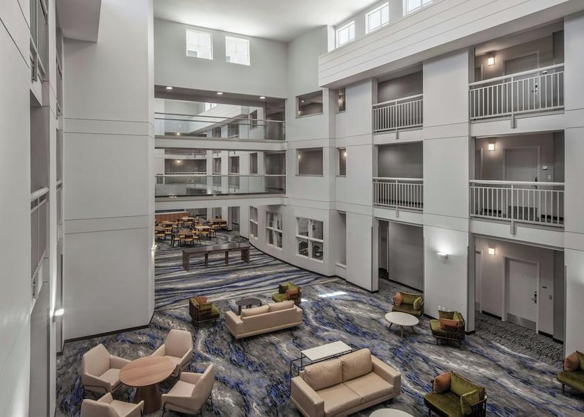 California Hayward Bar