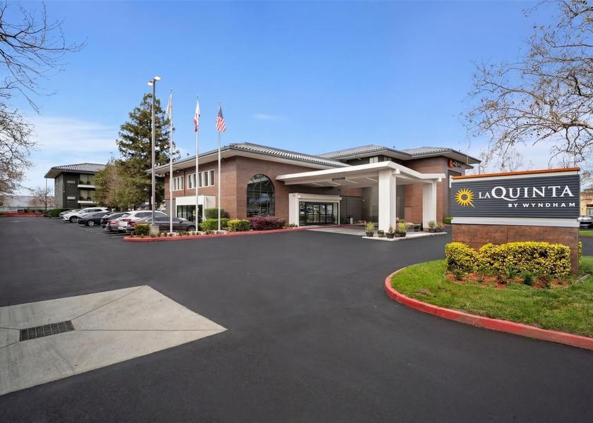 California Hayward Exterior
