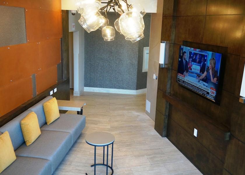 California Long Beach Bar