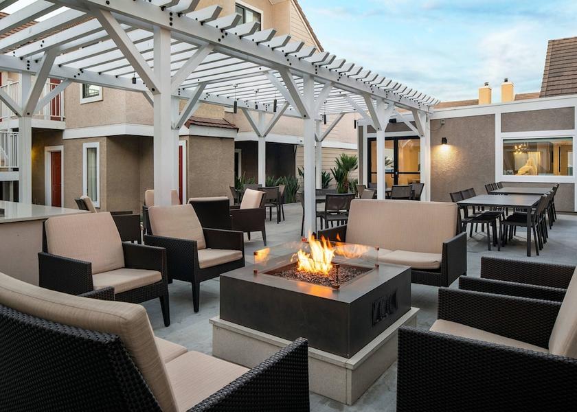 California Long Beach Amenity