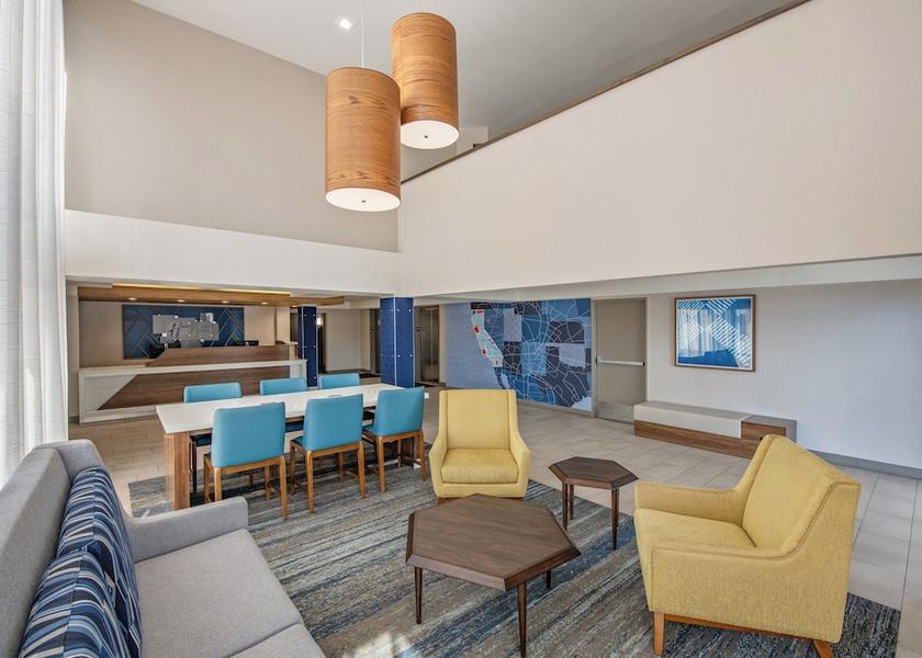 California National City Lobby