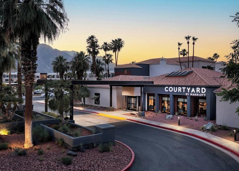 California Palm Springs Exterior Detail