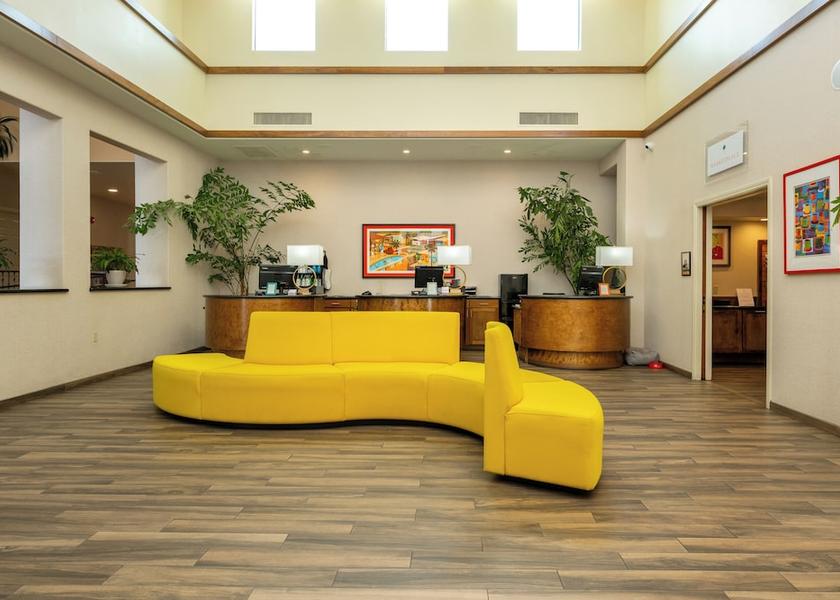 California Palm Springs Lobby
