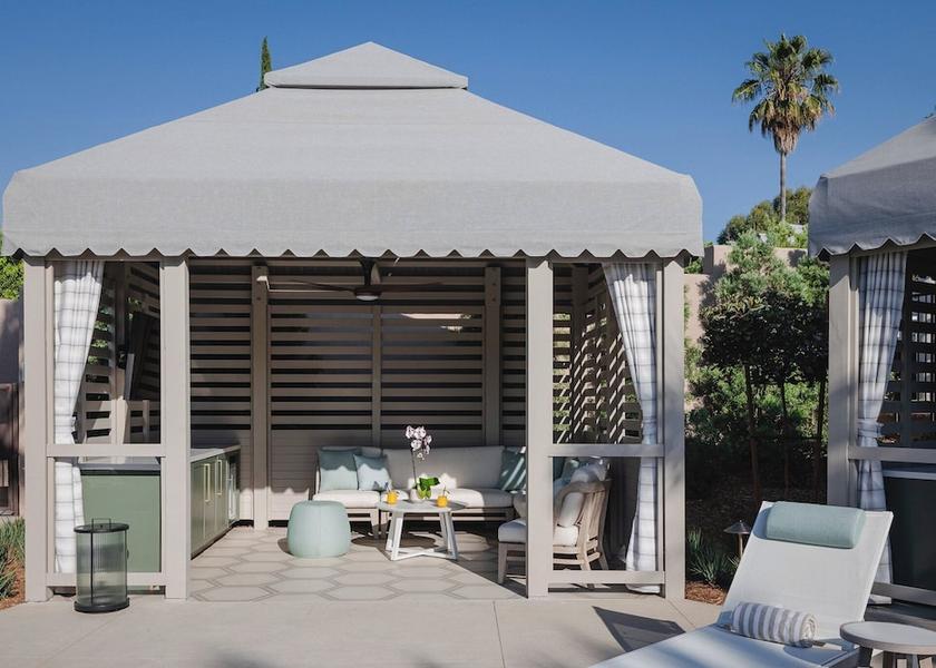 California Pasadena Pool