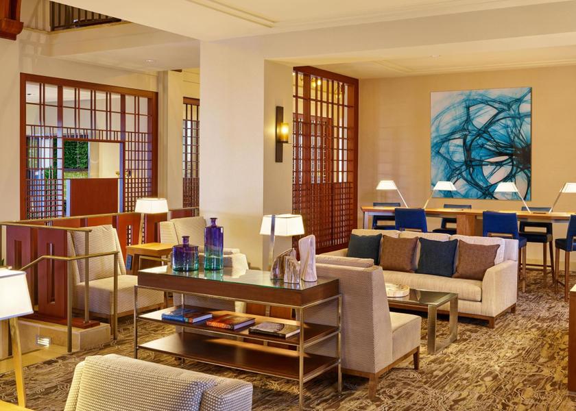 California Pasadena interior view