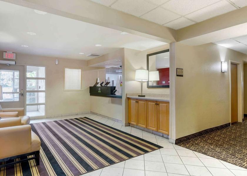 California Pleasanton Lobby