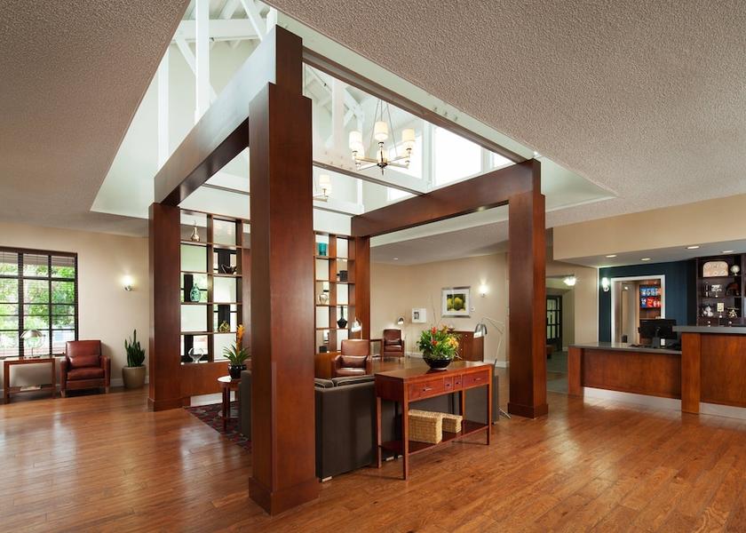 California Pleasanton Lobby