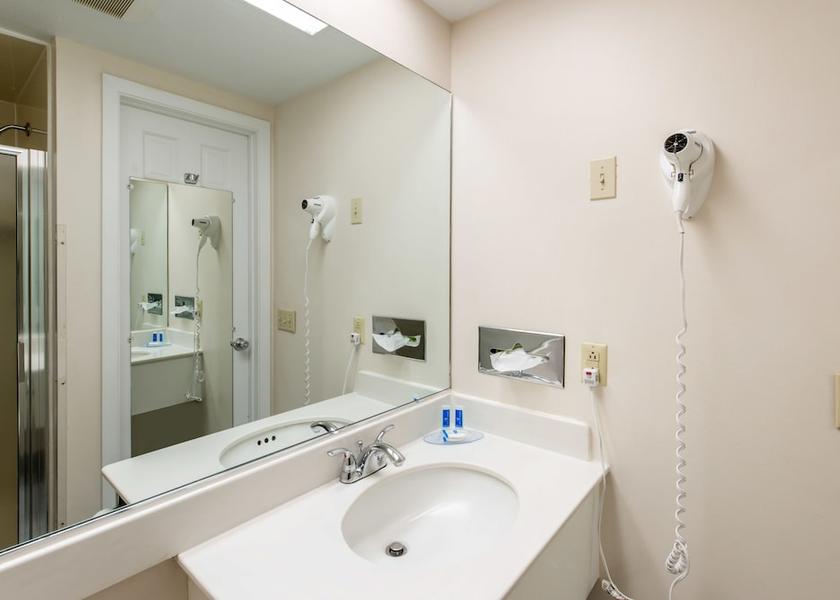 California Redding Bathroom