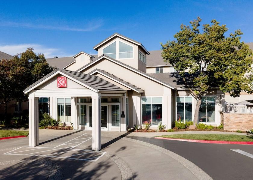 California Roseville Exterior Detail