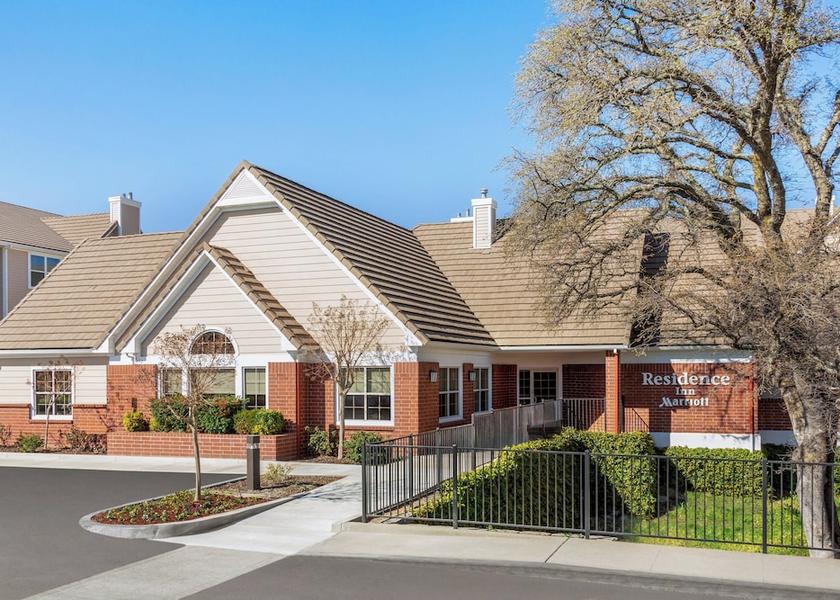 California Roseville Exterior Detail