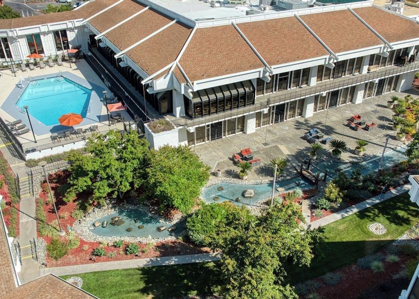 California Sacramento Terrace