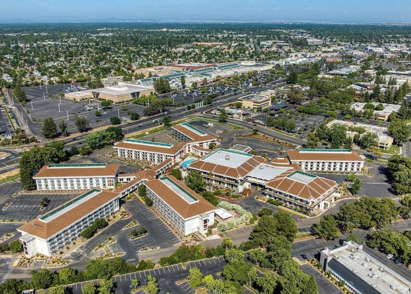 California Sacramento Exterior Detail