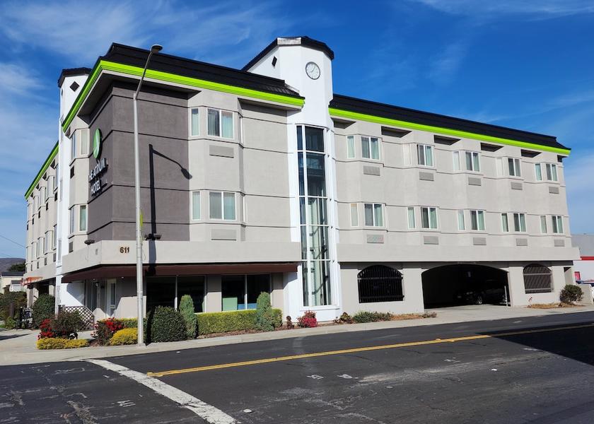 California San Bruno Exterior