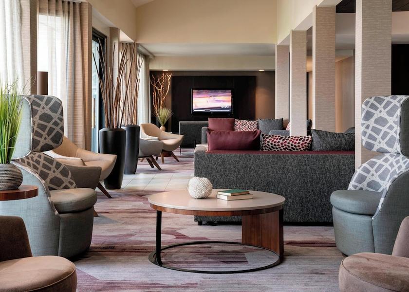 California San Bruno Lobby