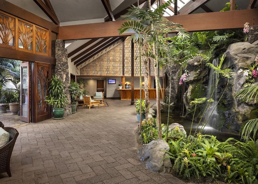 California San Diego Lobby