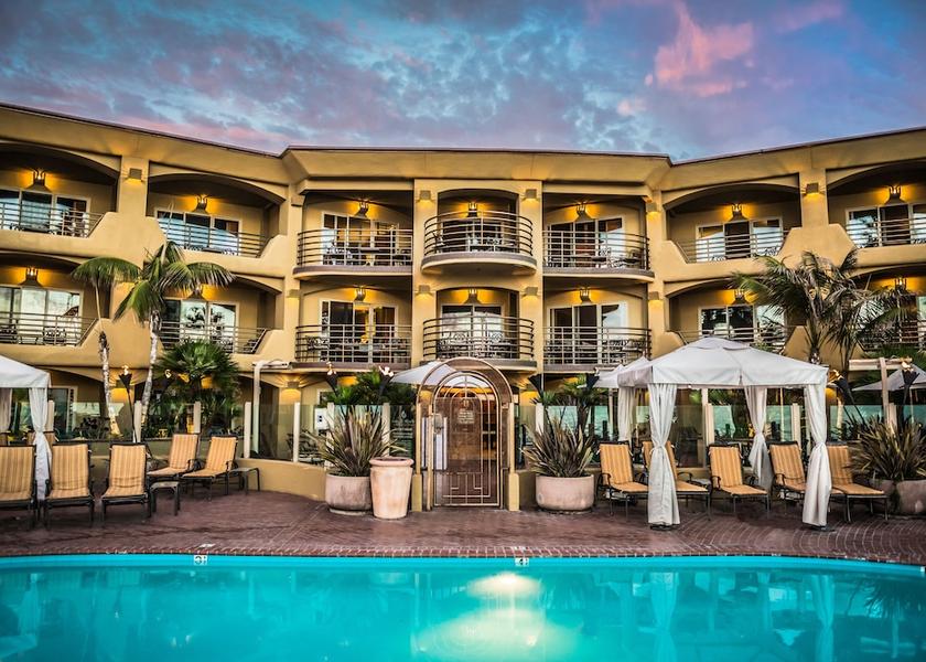 California San Diego Exterior