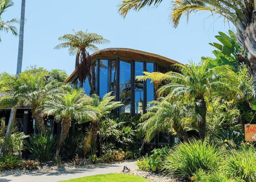 California San Diego Facade