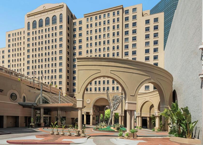 California San Diego Exterior