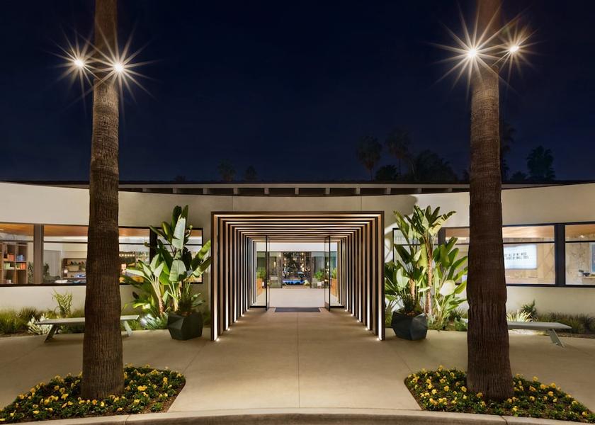 California San Diego Exterior