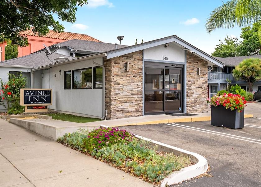 California San Luis Obispo Front of property