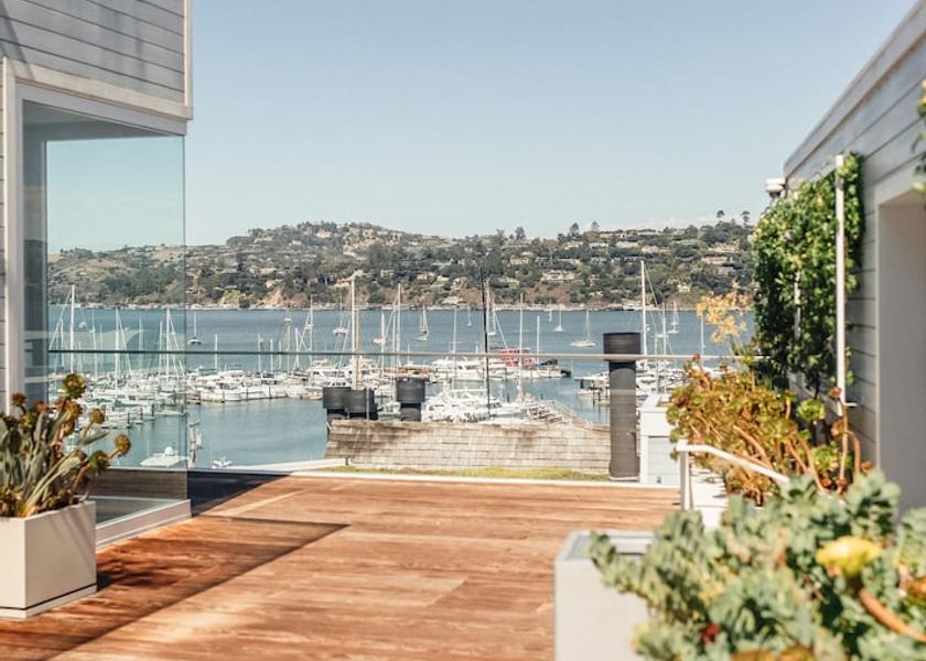 California Sausalito Sundeck