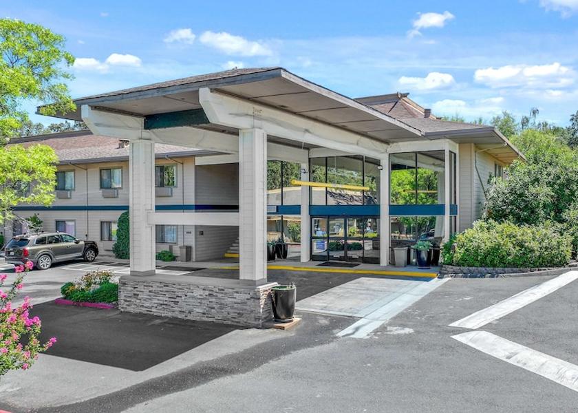 California Sonora Exterior Detail