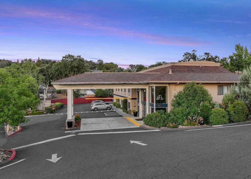 California Sonora Exterior Detail