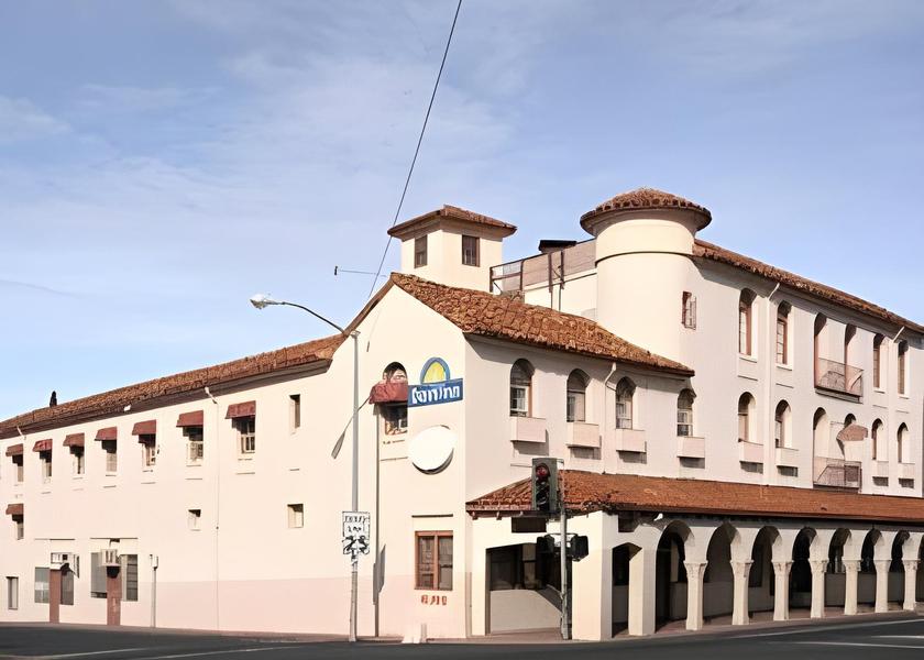 California Sonora Hotel Exterior