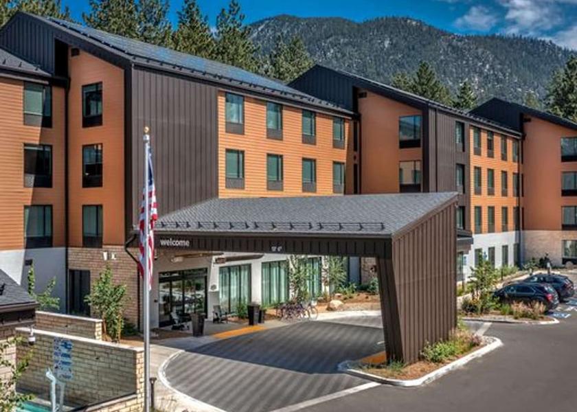 California South Lake Tahoe Exterior Detail