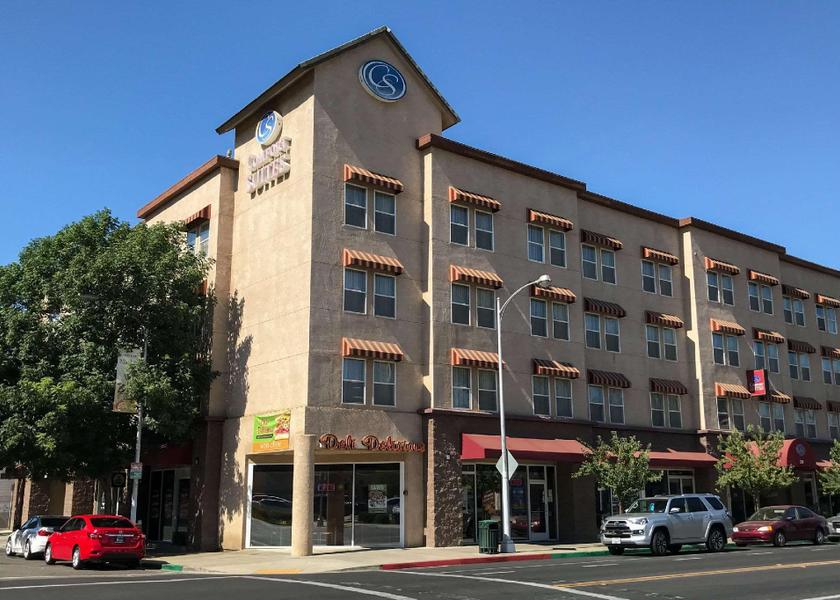 California Visalia exterior view