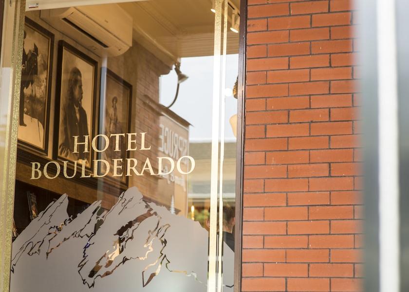 Colorado Boulder Exterior Detail