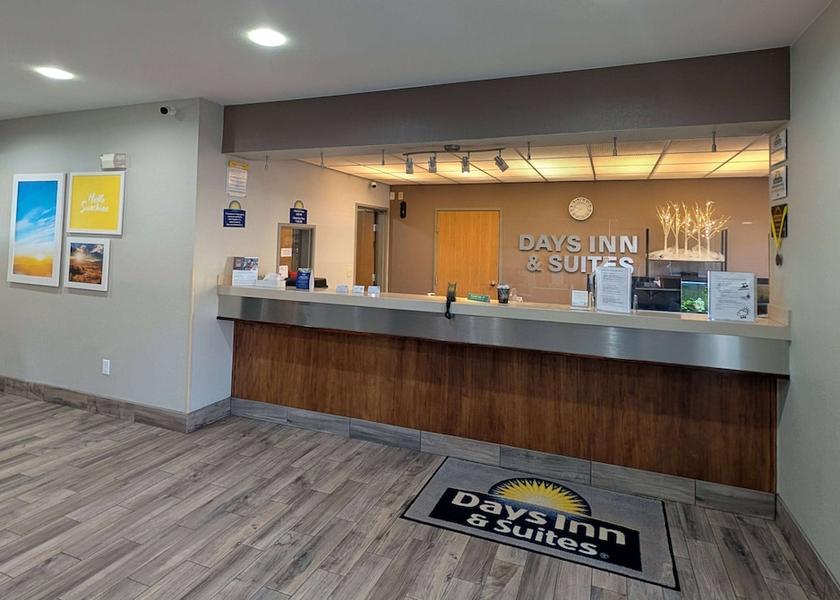 Colorado Castle Rock Lobby