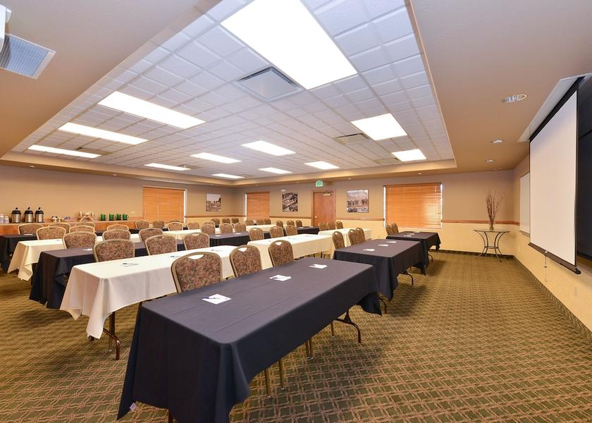 Colorado Fort Collins Meeting Room