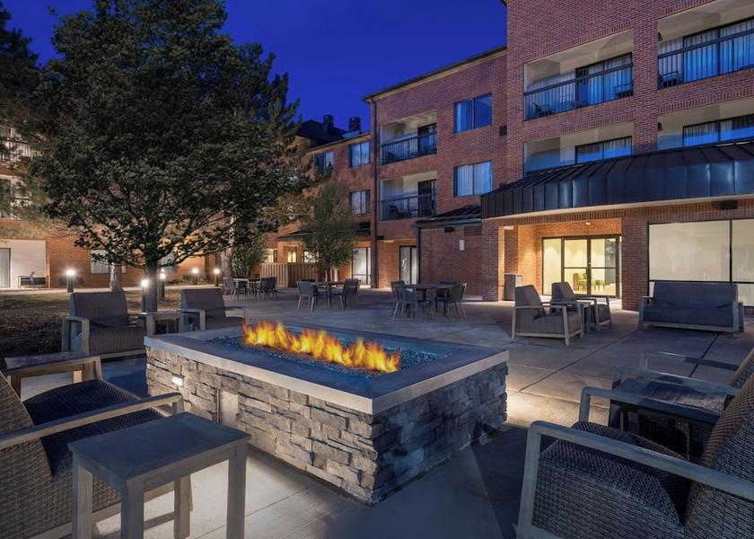 Colorado Louisville Terrace