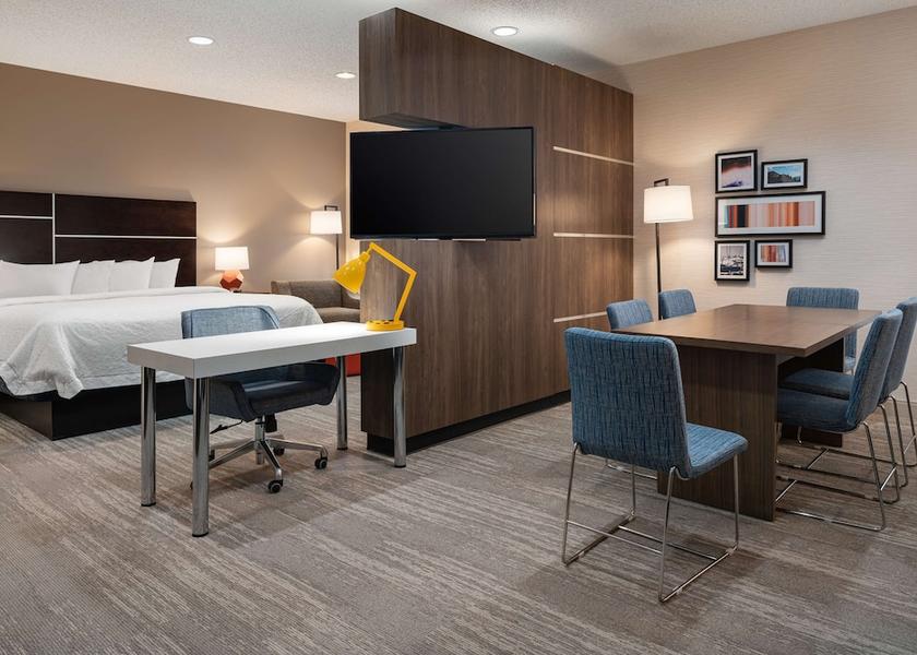 Colorado Loveland Room